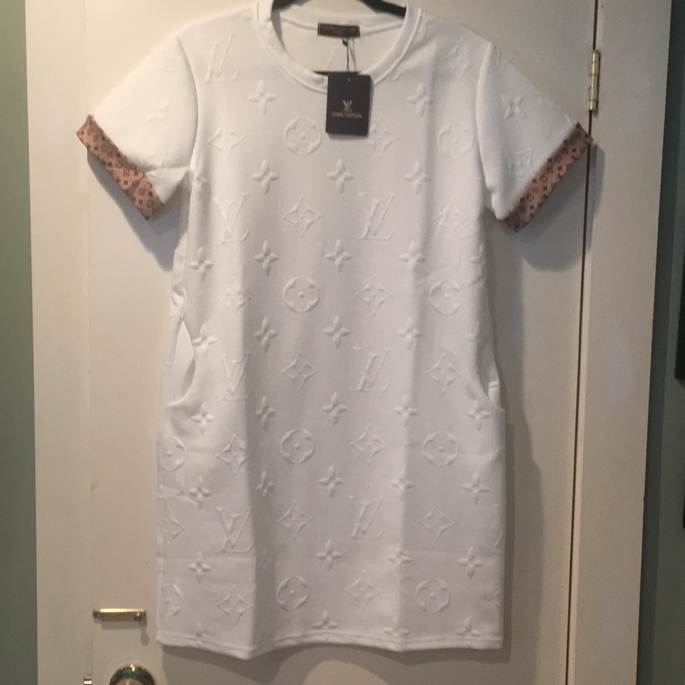 NWT Louis Vuitton White Dress